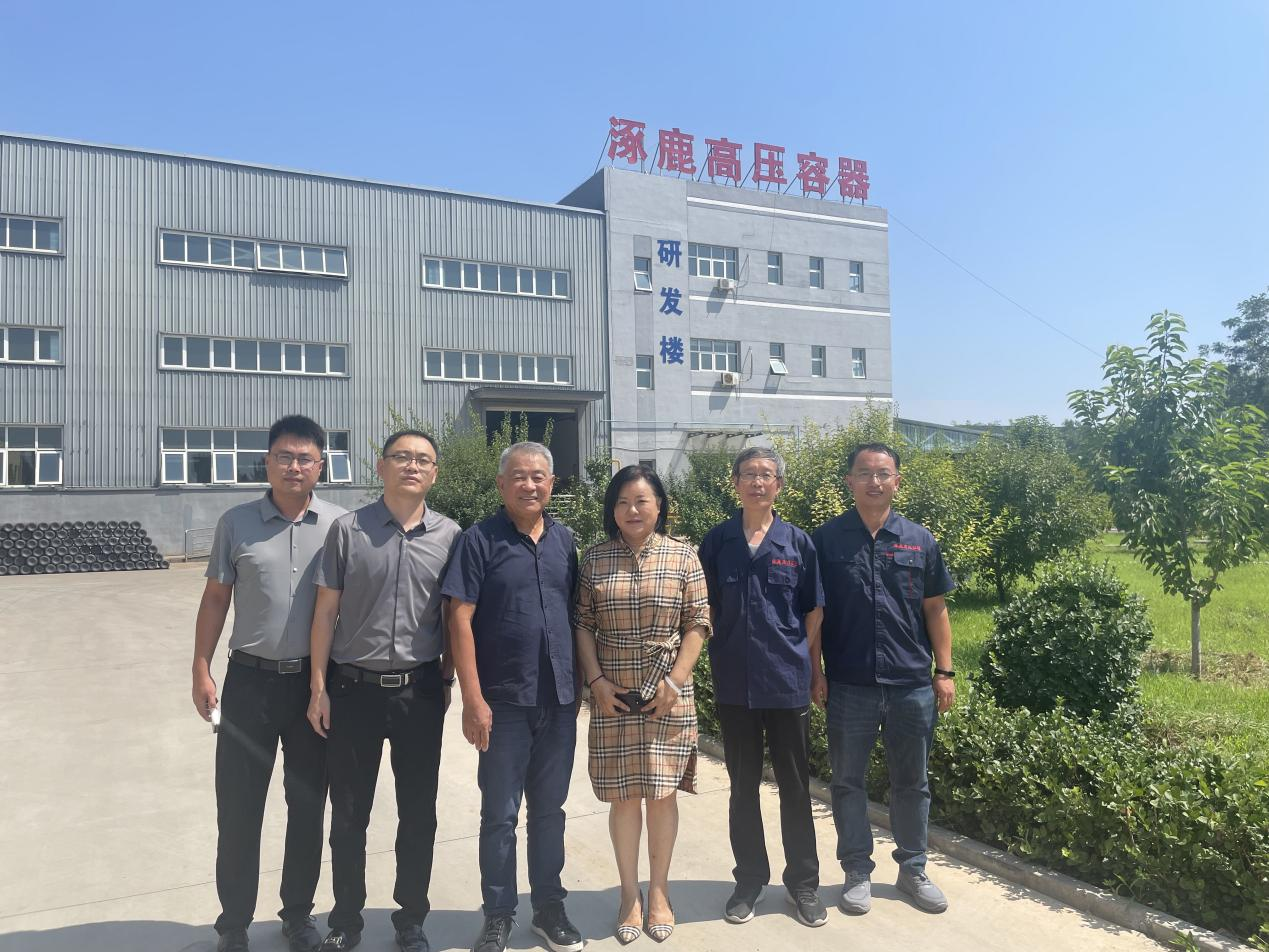 新加坡WILMAX客戶來我公司驗(yàn)廠審核通過！